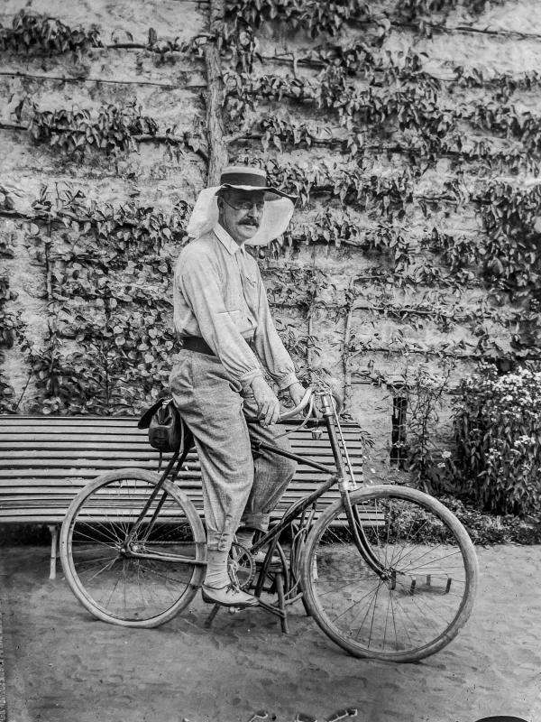 Albert (1899)-04-2.jpg