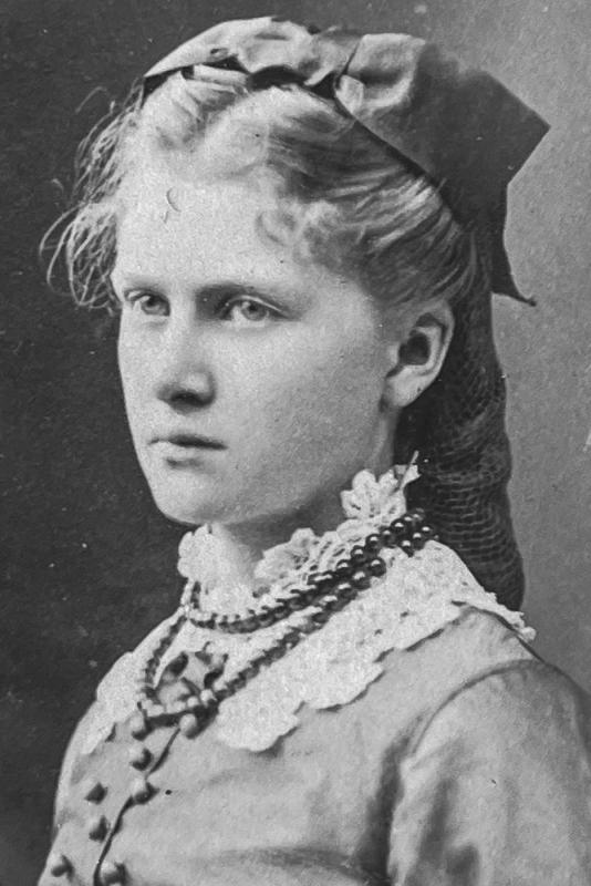 Jeanne FAUVEL - 04.jpg Jeanne FAUVEL - 04.jpg