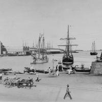 Port des Docks - Port Louis - Île Maurice